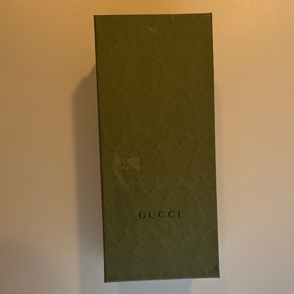 GUCCI Shoe Box - Picture 2 of 7